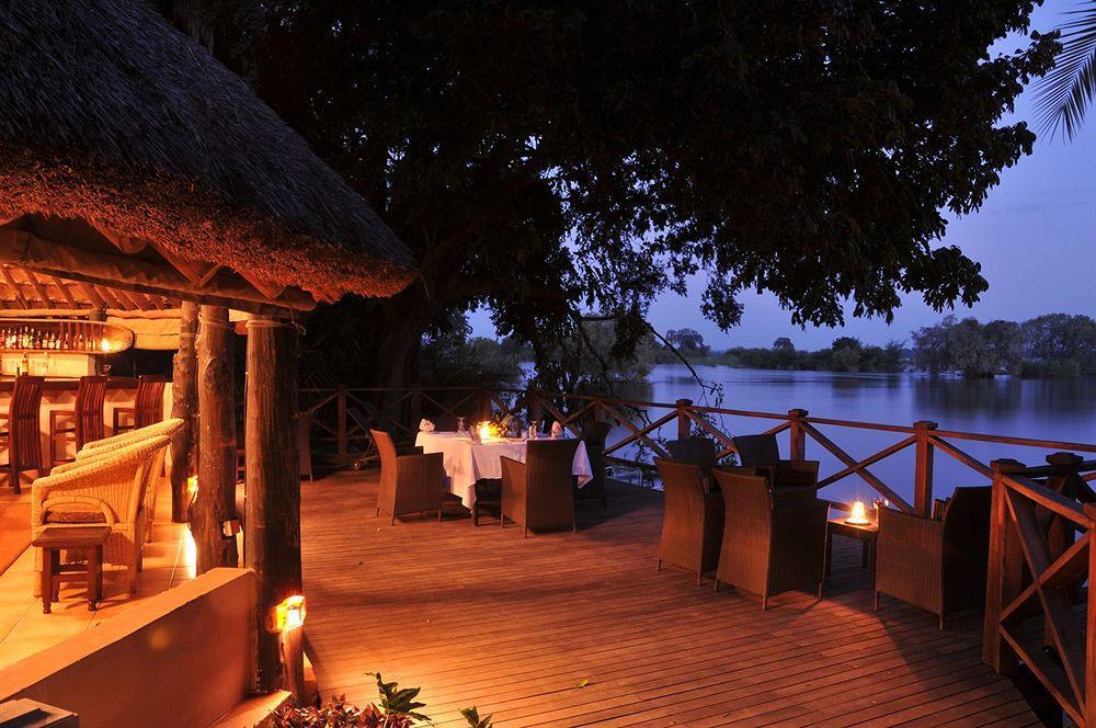 Three Cities Thorntree River Lodge Лівінґстон Екстер'єр фото
