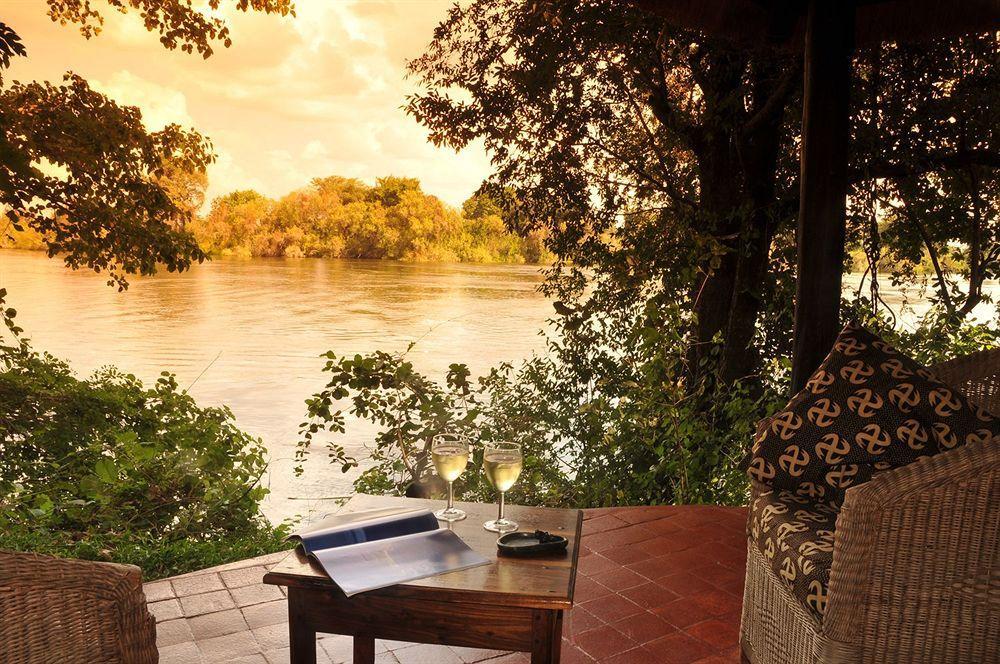 Three Cities Thorntree River Lodge Лівінґстон Екстер'єр фото