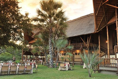 Three Cities Thorntree River Lodge Лівінґстон Екстер'єр фото